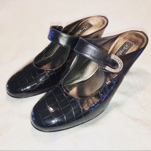 Brighton Black Beau Slip-On Shoes